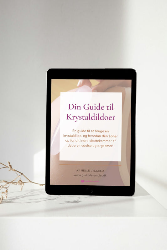 E-Book: Your Guide to Crystal Dildos